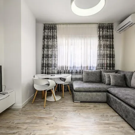 Apartment Miku Apartment-city Walk 1bd Stylish